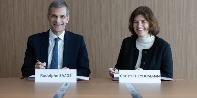 Signature du partenariat ZEBOX et Orange